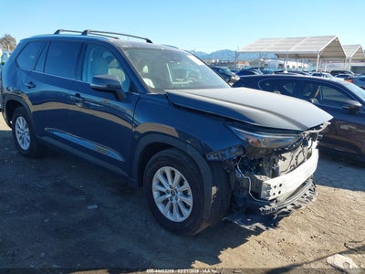 TOYOTA GRAND HIGHLANDER 2024