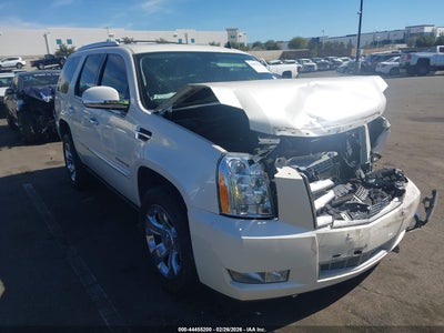 CADILLAC ESCALADE 2014
