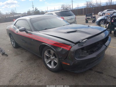 DODGE CHALLENGER 2016