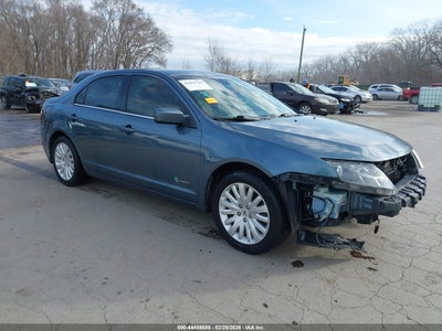 FORD FUSION HYBRID 2012