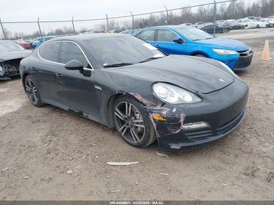 PORSCHE PANAMERA 2013