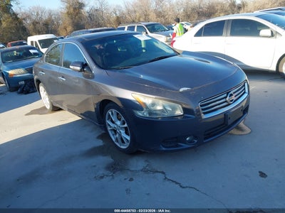 NISSAN MAXIMA 2012