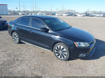 VOLKSWAGEN JETTA HYBRID 2014