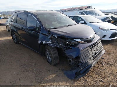 TOYOTA SIENNA 2022