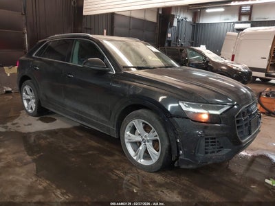 AUDI Q8 2019