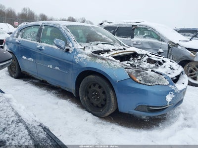 CHRYSLER 200 2011
