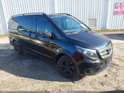 MERCEDES-BENZ METRIS 2017
