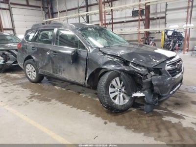 SUBARU OUTBACK 2019
