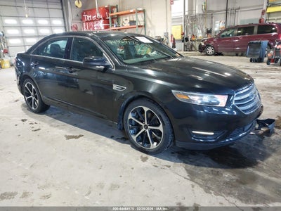 FORD TAURUS 2015