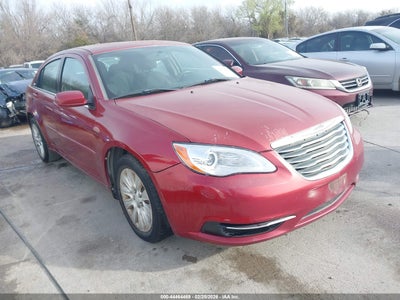 CHRYSLER 200 2011