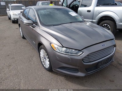 FORD FUSION HYBRID 2013