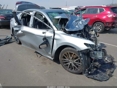TOYOTA CAMRY 2022