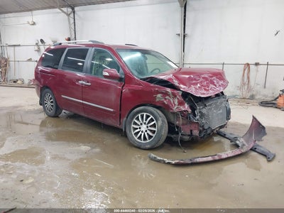 KIA SEDONA 2011