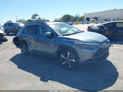 TOYOTA COROLLA CROSS HYBRID 2024