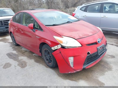 TOYOTA PRIUS 2014