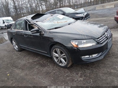VOLKSWAGEN PASSAT 2013
