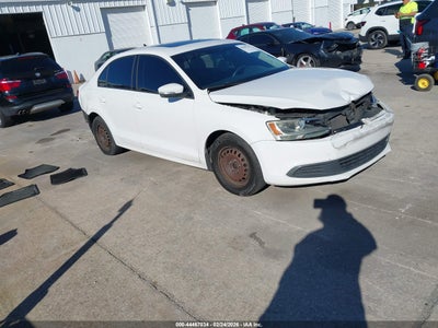 VOLKSWAGEN JETTA 2011