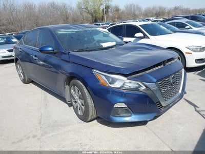 NISSAN ALTIMA 2020