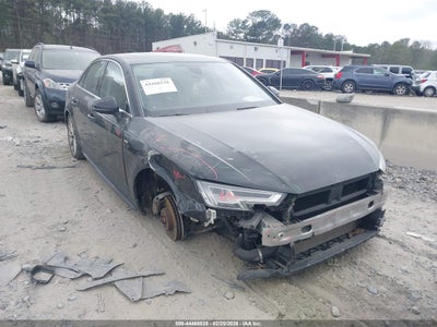 AUDI A4 2019