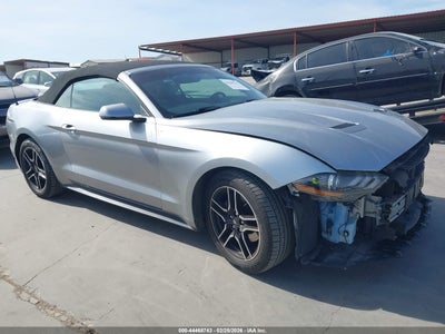 FORD MUSTANG 2020