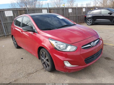 HYUNDAI ACCENT 2013
