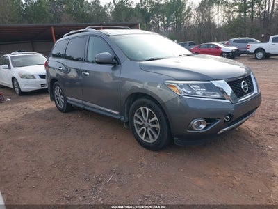 NISSAN PATHFINDER 2015