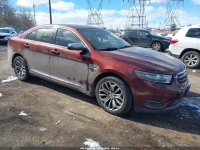 FORD TAURUS 2016