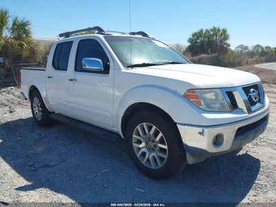 NISSAN FRONTIER 2010