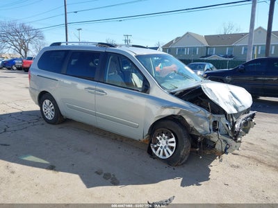 KIA SEDONA 2014