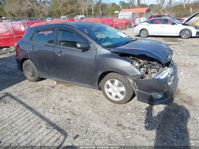 TOYOTA MATRIX 2010