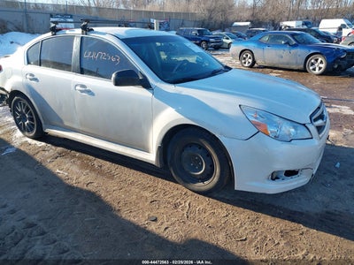 SUBARU LEGACY 2011