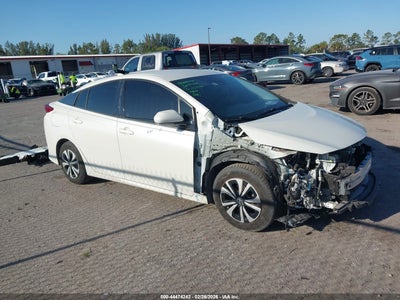 TOYOTA PRIUS PRIME 2018