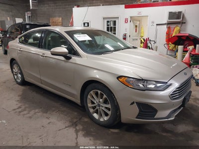 FORD FUSION HYBRID 2019