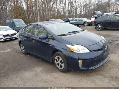 TOYOTA PRIUS 2014