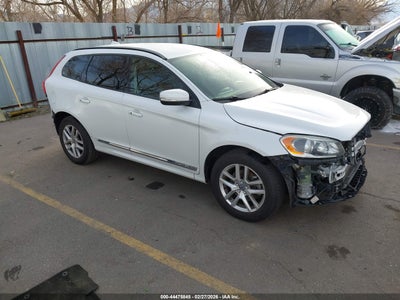 VOLVO XC60 2017