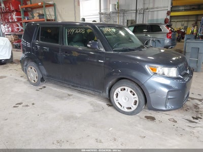 SCION XB 2012