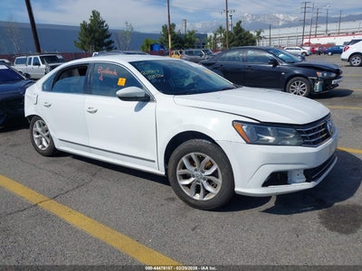 VOLKSWAGEN PASSAT 2016