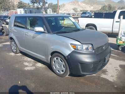 SCION XB 2009