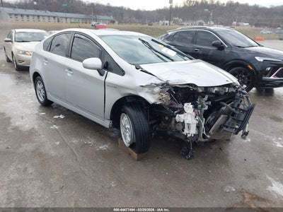 TOYOTA PRIUS 2011