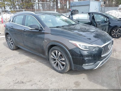 INFINITI QX30 2017