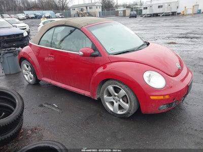 VOLKSWAGEN NEW BEETLE 2006