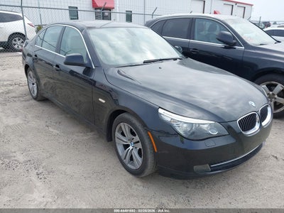 BMW 528I 2010