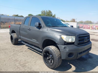 TOYOTA TUNDRA 2011