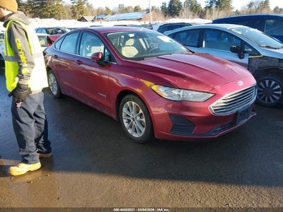 FORD FUSION HYBRID 2019
