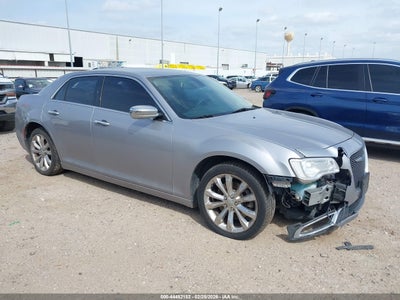 CHRYSLER 300 2018