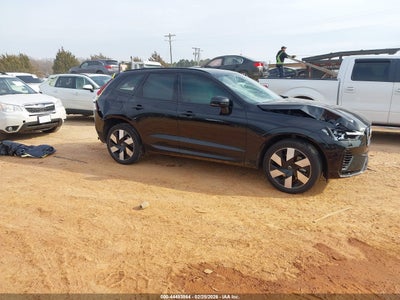 VOLVO XC60 PLUG-IN HYBRID 2025