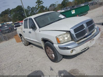 DODGE DAKOTA 2005
