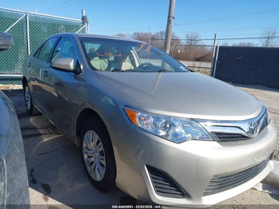 TOYOTA CAMRY 2014