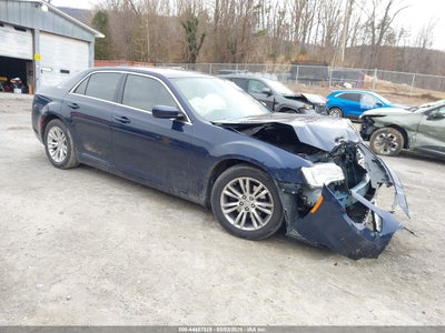 CHRYSLER 300 2017