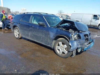 DODGE MAGNUM 2005
